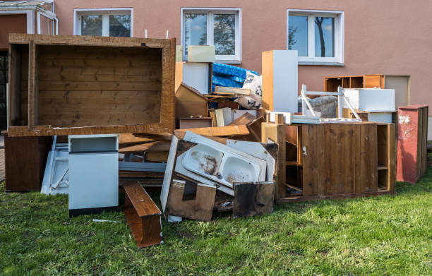Best Basement Cleanout Services  in Jewett City, CT